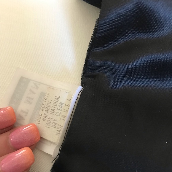 Black Velvet Scarf - Picture 3 of 4